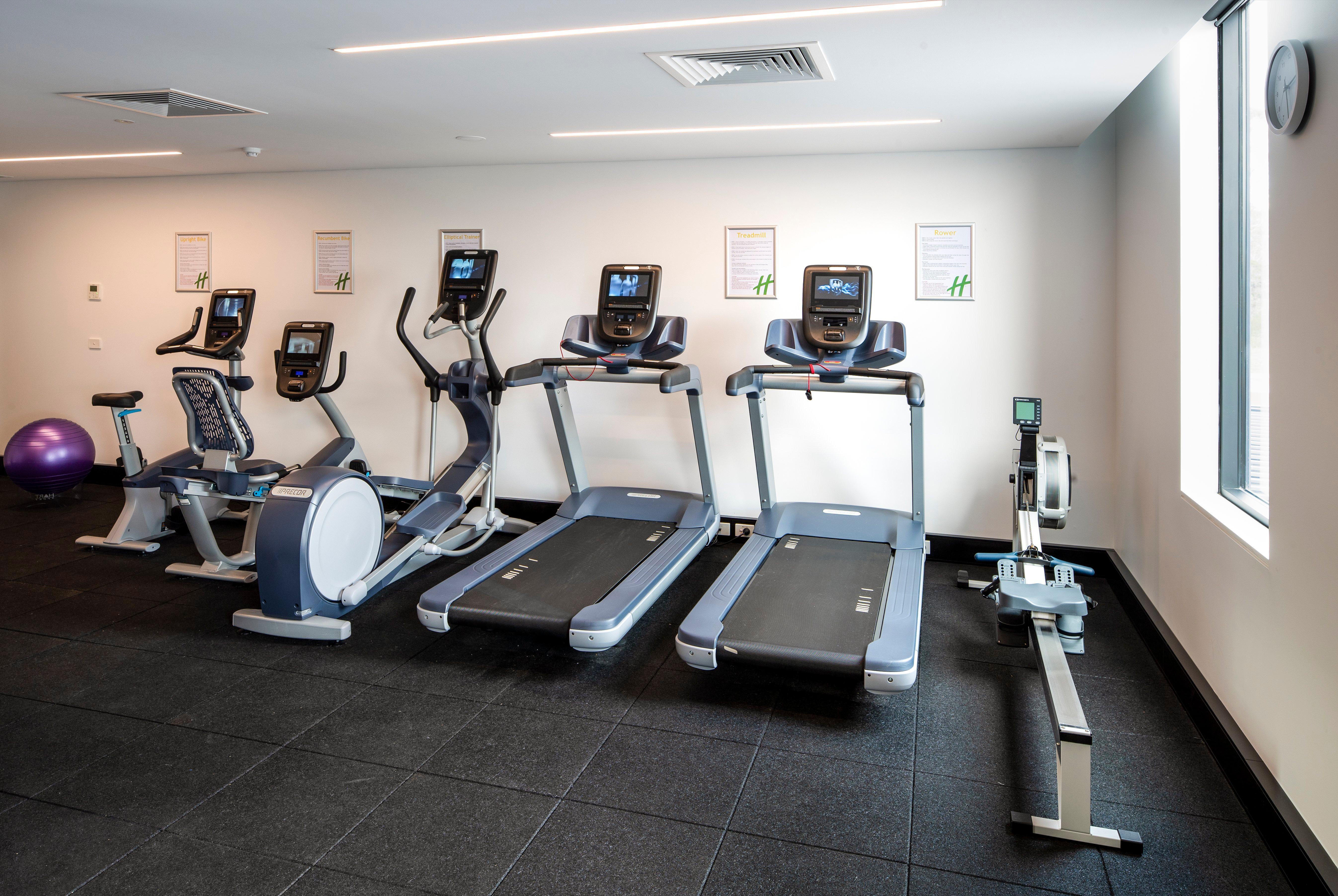 Holiday Inn Sydney St Marys By Ihg Exterior photo