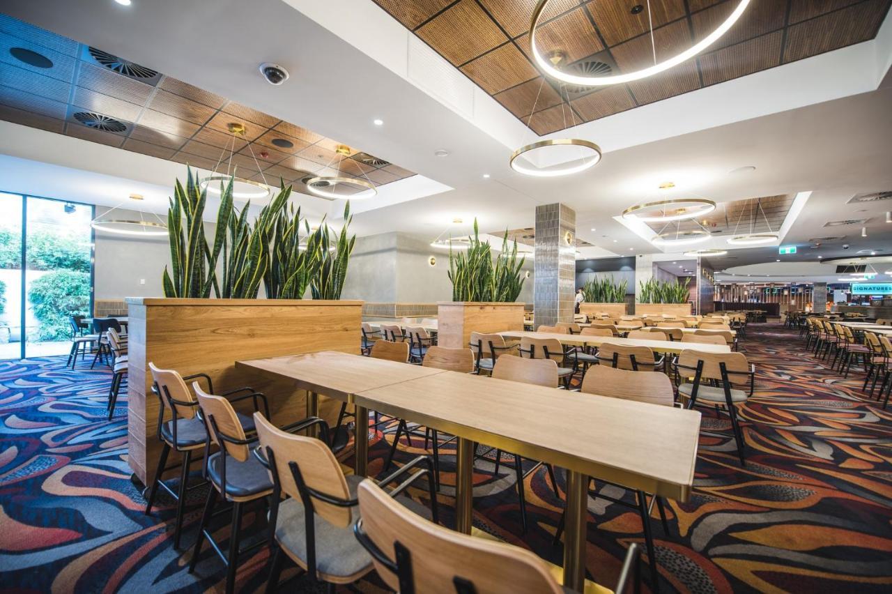 Holiday Inn Sydney St Marys By Ihg Exterior photo